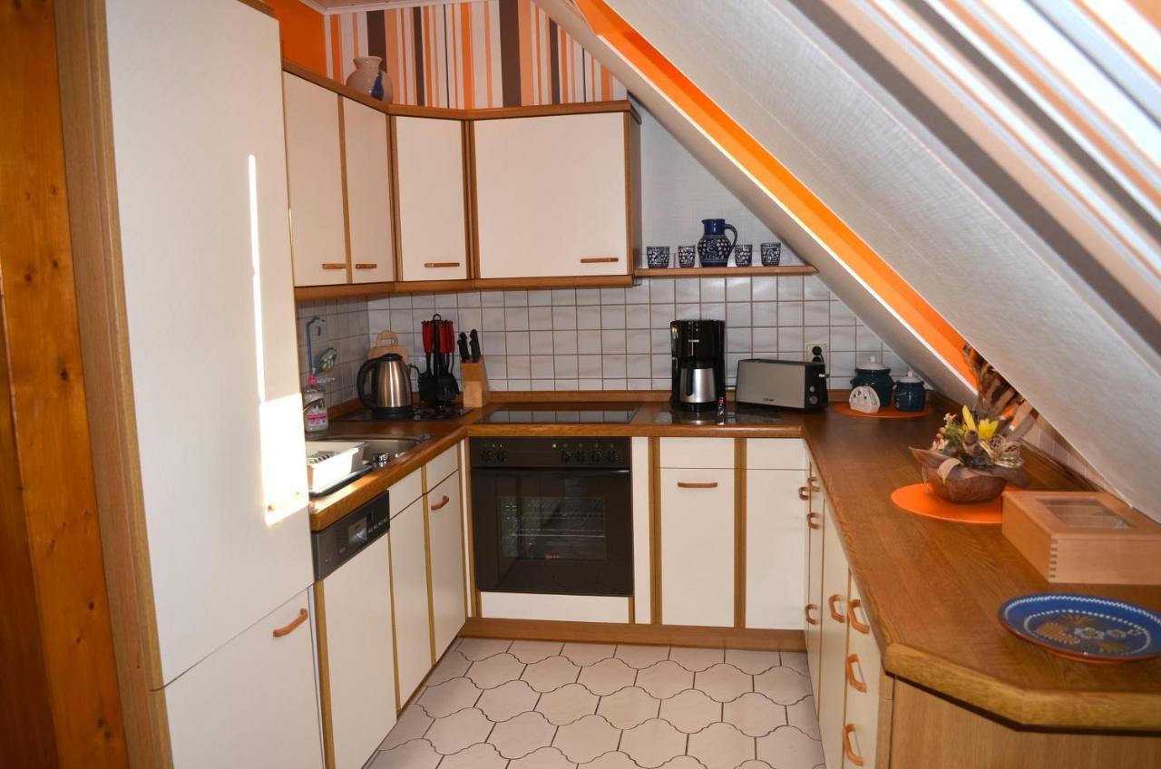 Ferienwohnung Rennsteigblick Suhl Habitación foto